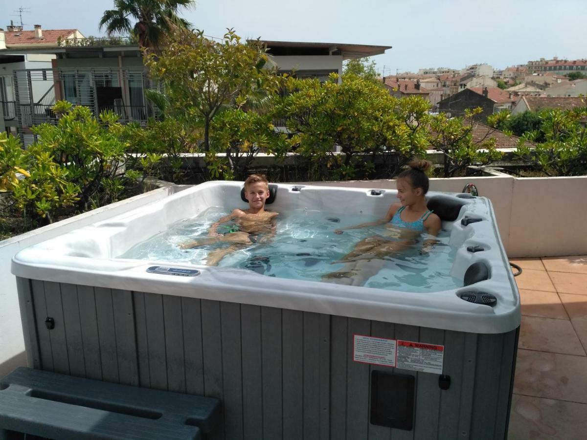 Rooftop- Jacuzzi - Terrasse - Parking Apartment Антиб Екстериор снимка