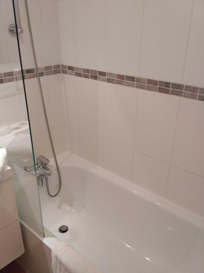 Rooftop- Jacuzzi - Terrasse - Parking Apartment Антиб Екстериор снимка
